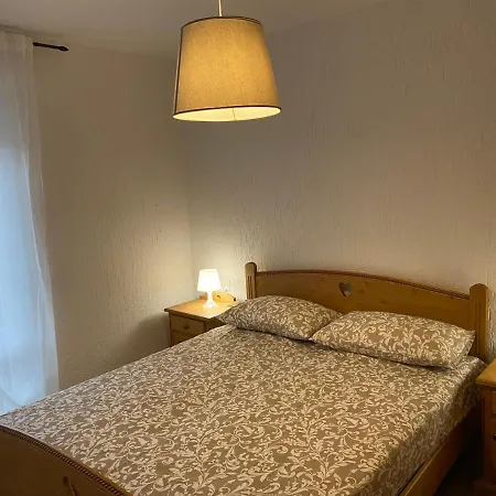 Chez Tina * אסיאגו